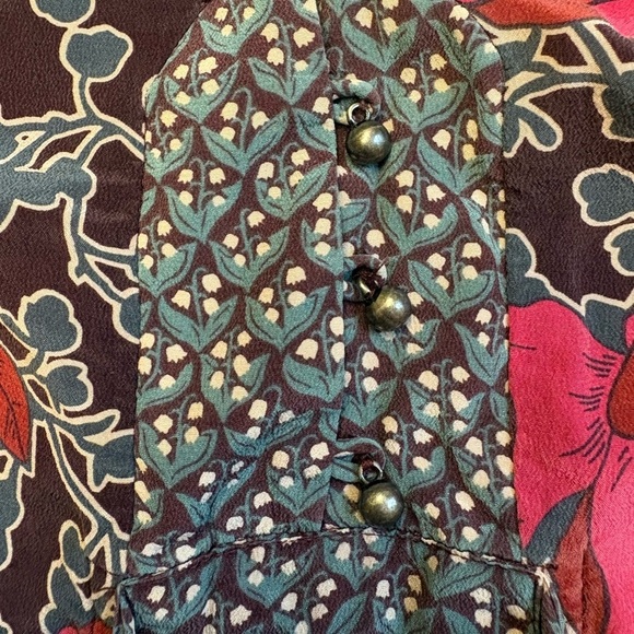 Anthropologie Edme & Esyllte 100% Silk floral printed long sleeve blouse size XS - Picture 6 of 10